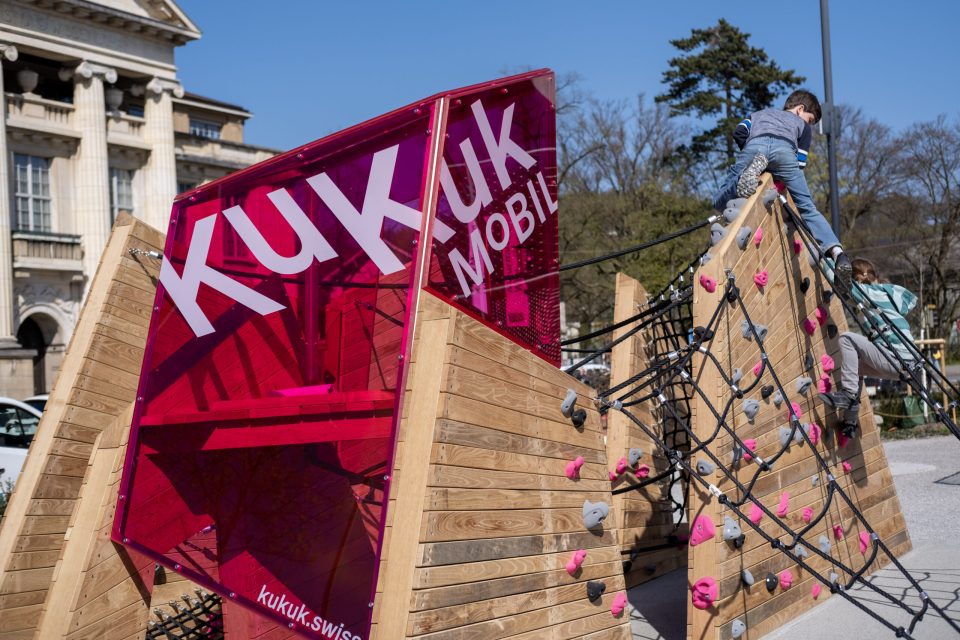 KuKuk Mobil